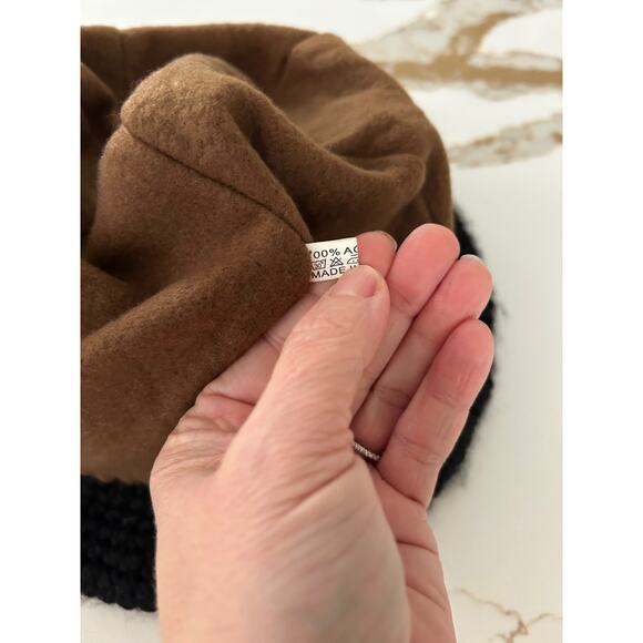 Handmade Boho Knit Beanie Feather Faux Fur Embellished Artisan Festival Winter - Picture 5 of 6